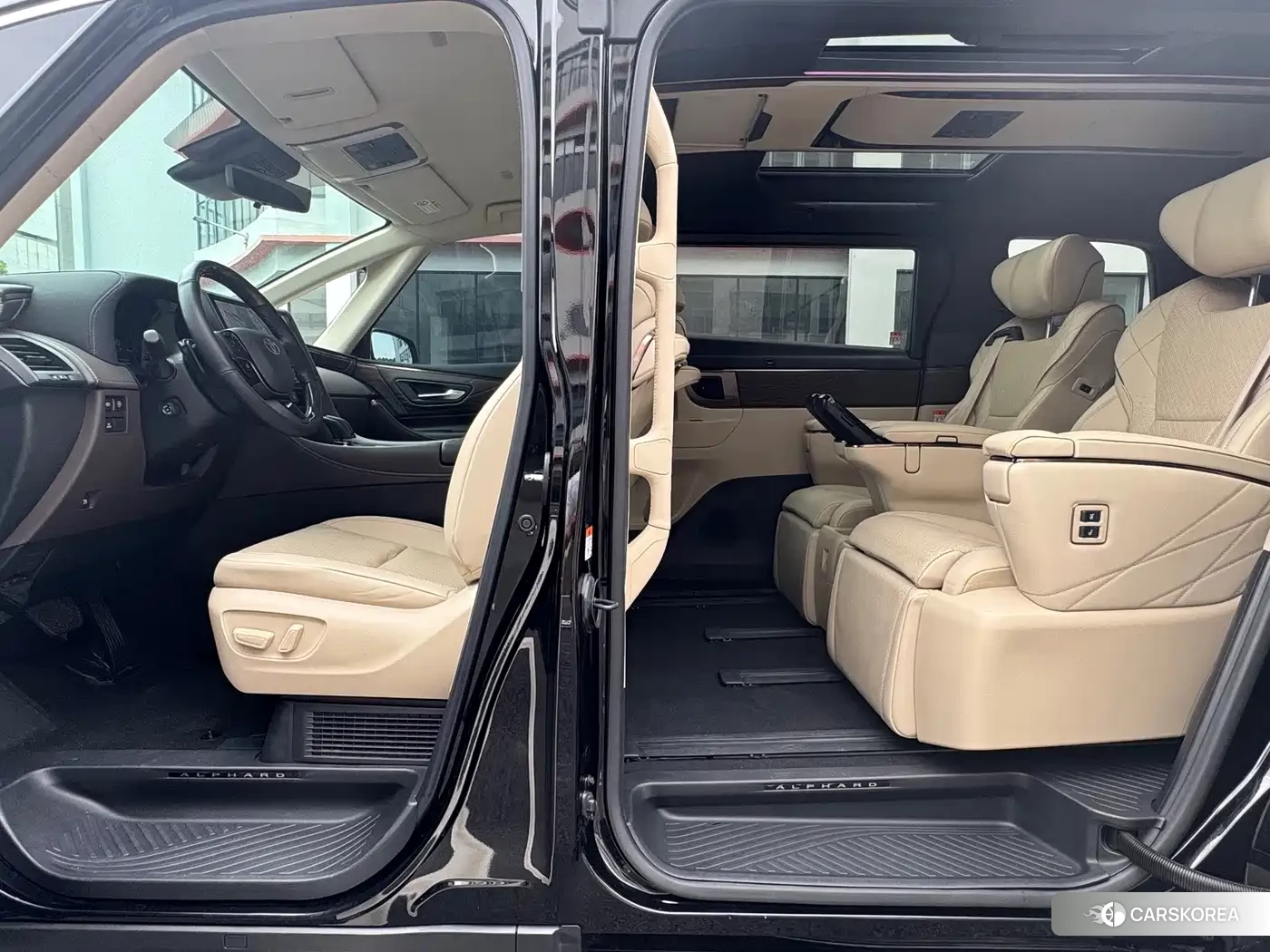 Toyota Elfa id 4644385 из Китая 18