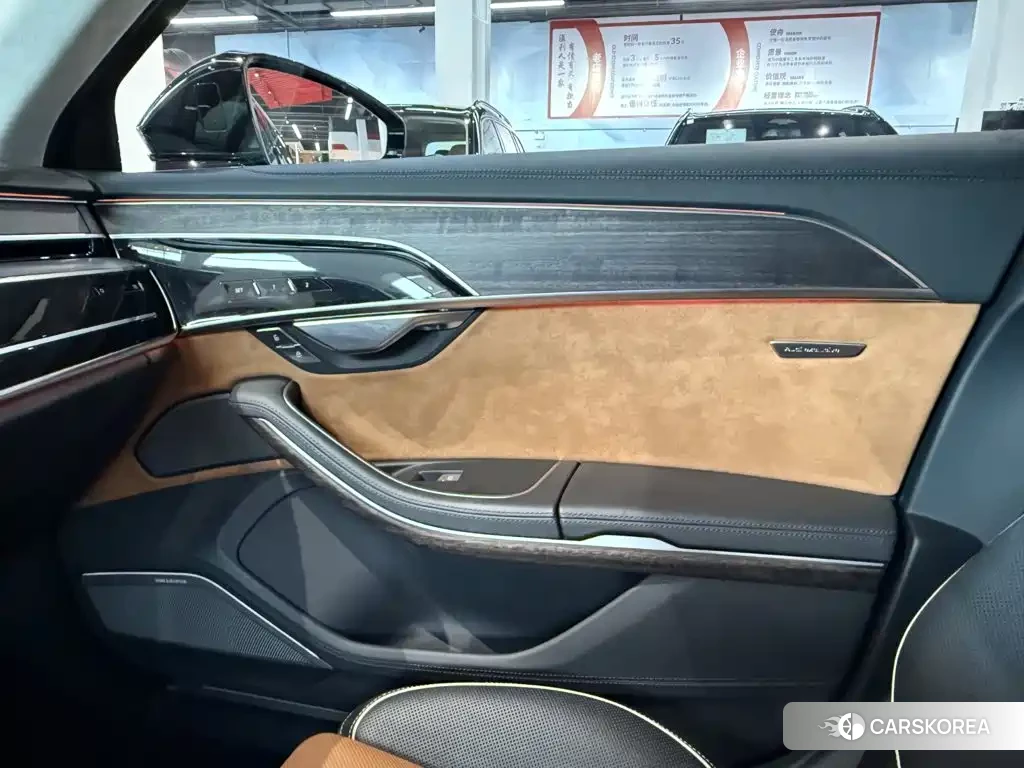Audi A8 id 4601863 из Китая 35
