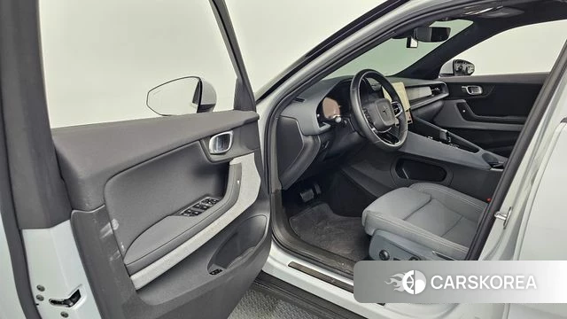 Polestar Polestar 2 id 4231002 из Кореи 32