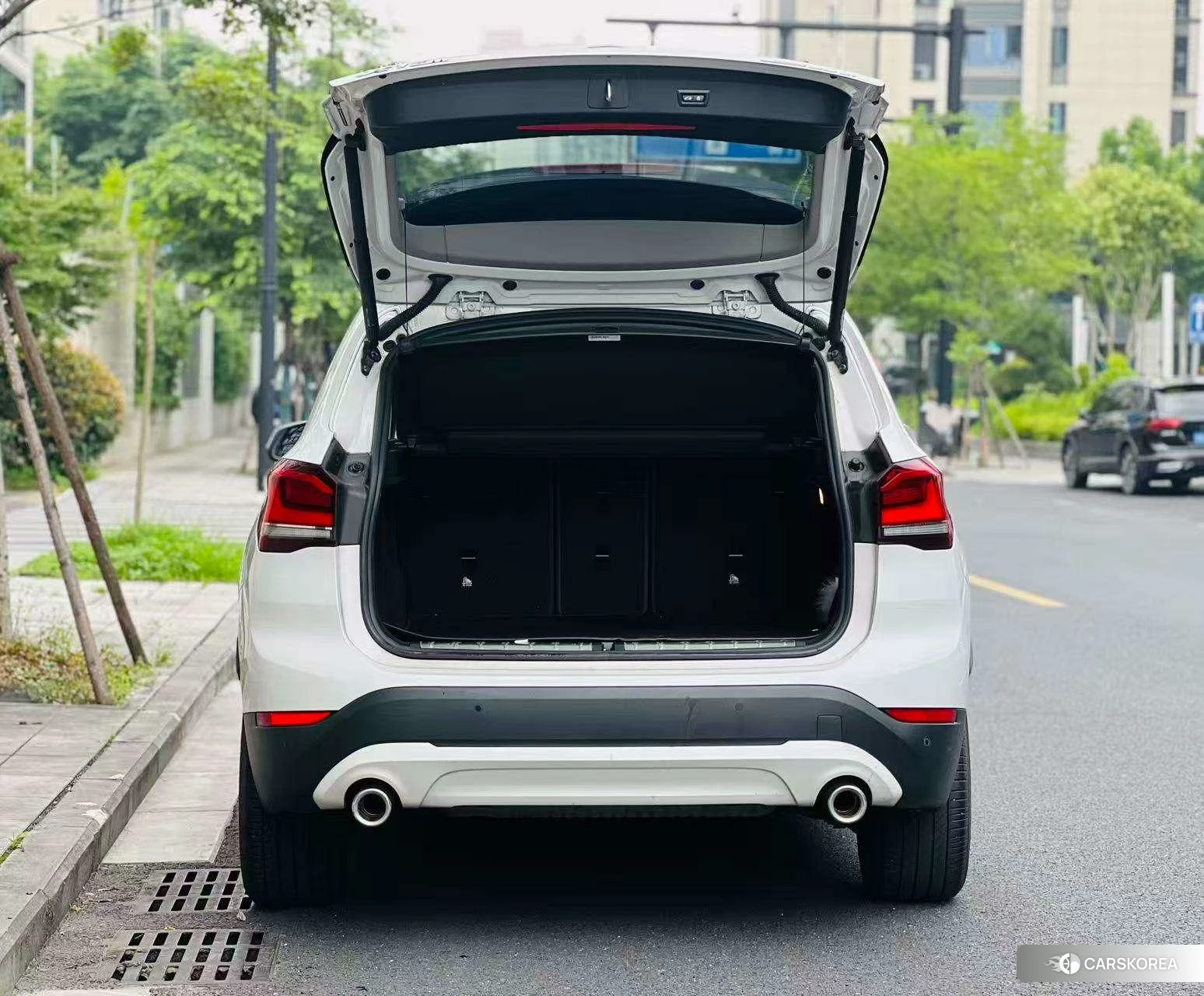 BMW X1 id 4407494 из Китая 16