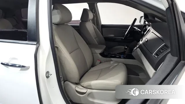 Kia The New Carnival id 3484654 из Кореи 20