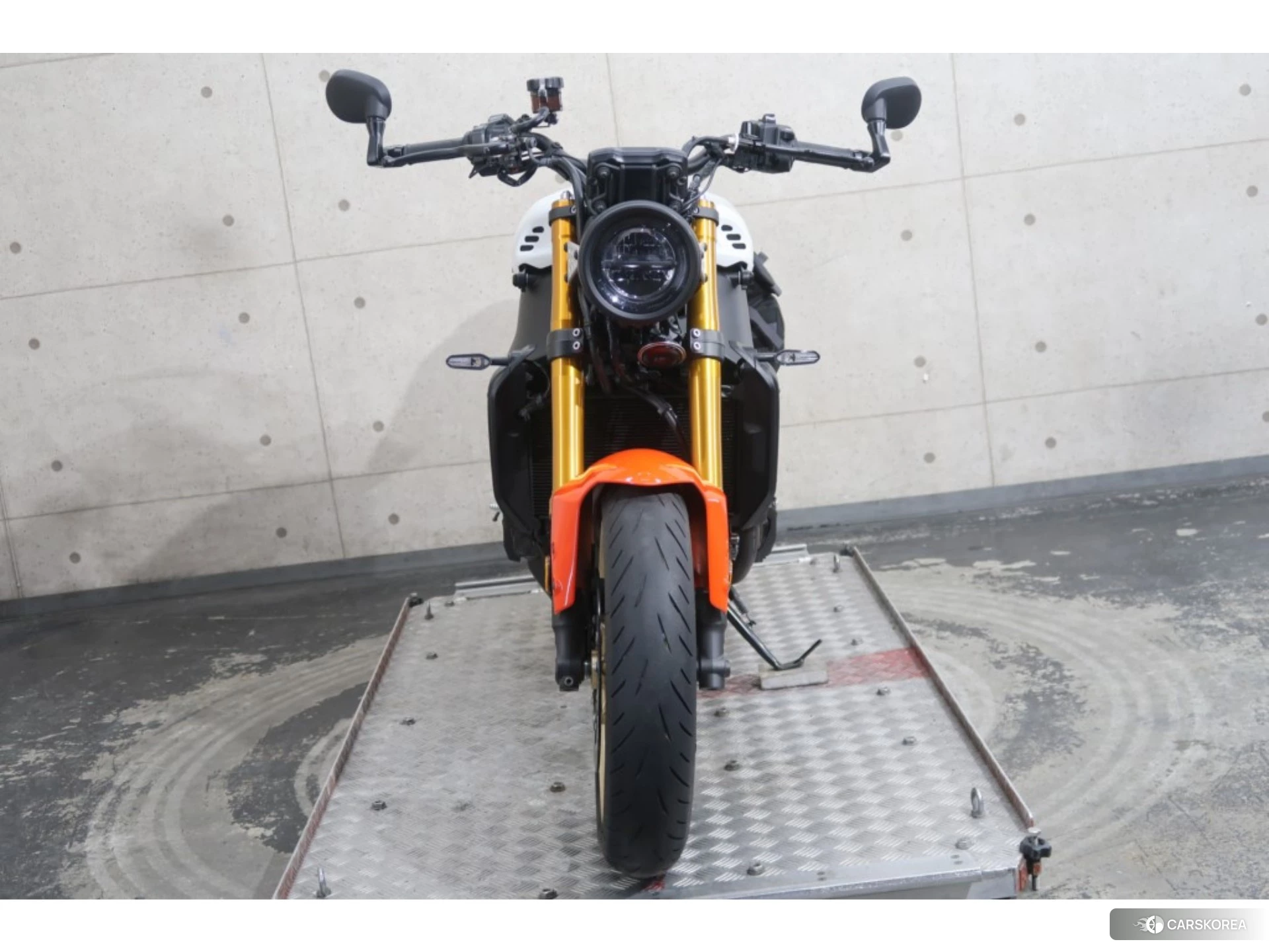Yamaha XSR900 id 4183471 из Японии 31