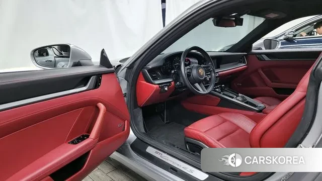 Porsche 911(992) id 3753878 из Кореи 20