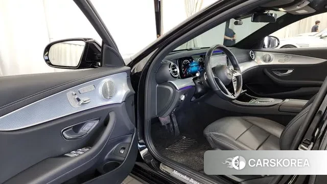 Mercedes-Benz E-Class W213 id 3258383 из Кореи 20