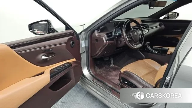 Lexus ES300h 7th generation id 3612039 из Кореи 20