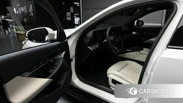 BMW 5 Series (G60) id 3921672 из Кореи 20