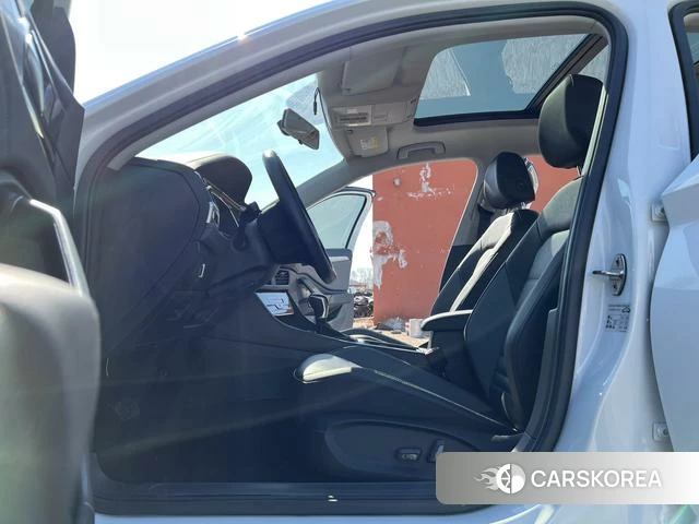 Volkswagen Sagitar id 4256420 из Китая 23