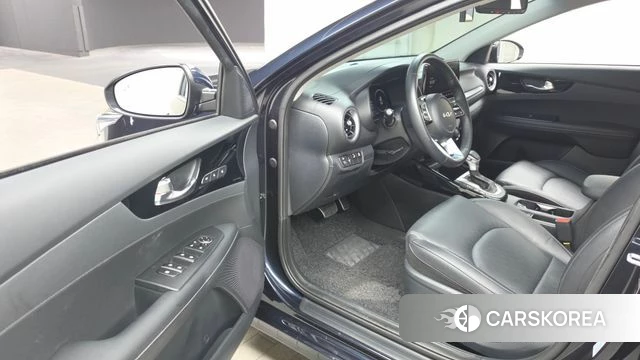 Kia The New K3 2nd generation id 4623470 из Кореи 34