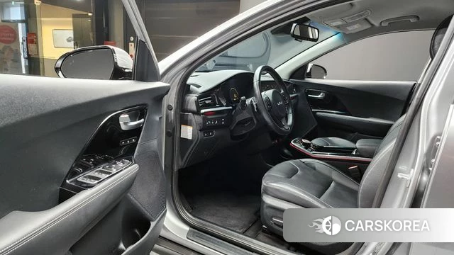 Kia Niro EV id 4383224 из Кореи 32