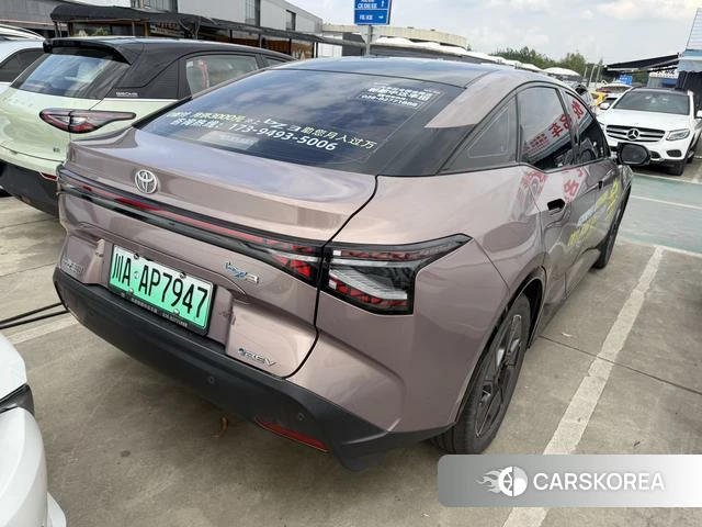 Toyota bZ3 id 3944897 из Китая 10