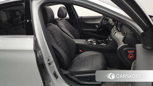 Mercedes-Benz E-Class W213 id 3656489 из Кореи 20