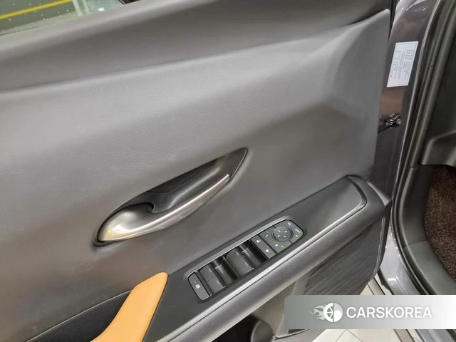 Lexus UX300h id 4366245 из Кореи 15