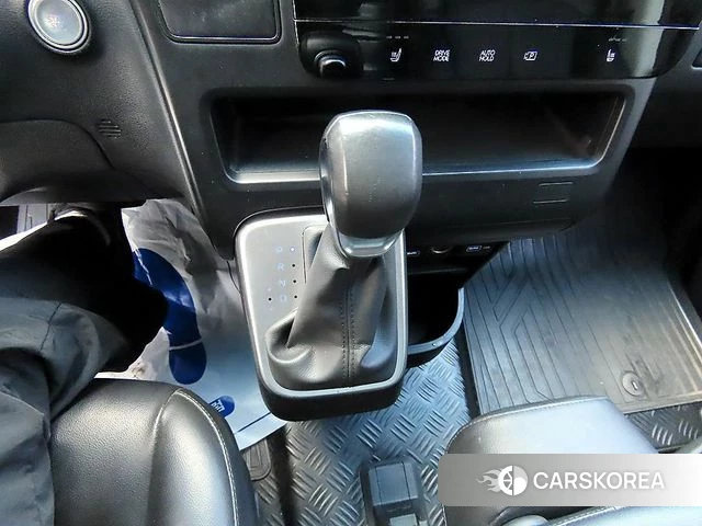 Hyundai Staria id 4303071 из Кореи 19