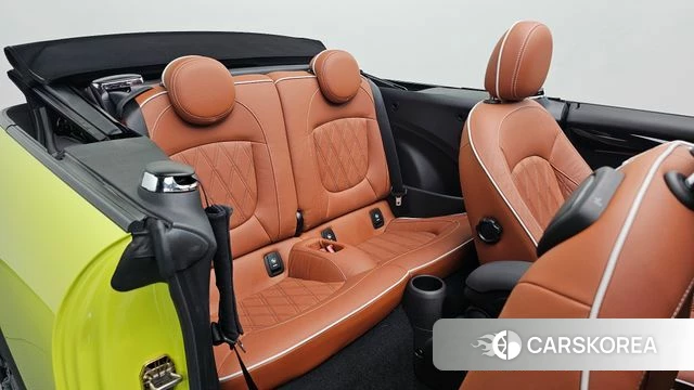 Mini Cooper S Convertible id 4702325 из Кореи 32