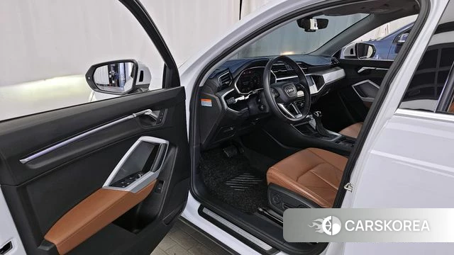 Audi Q3 (F3) id 3793710 из Кореи 20