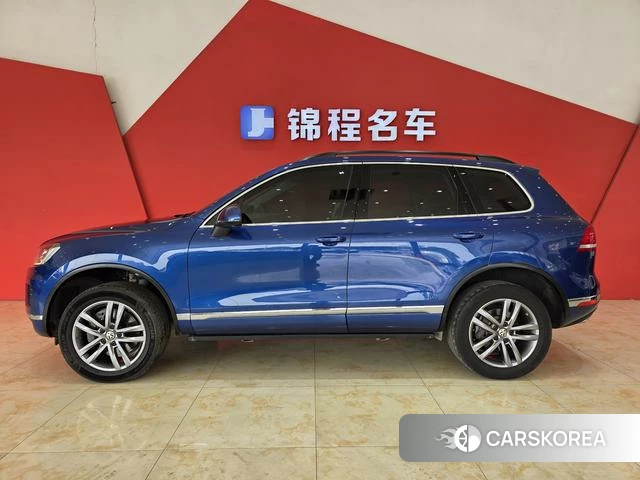 Volkswagen Touareg id 4215670 из Китая 13