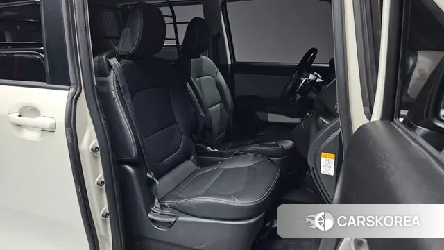 Kia The New Kia Ray EV id 3426559 из Кореи 20