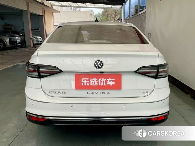 Volkswagen Lavida id 4271874 из Китая 16