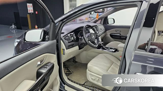 Kia The New Carnival id 4447614 из Кореи 20