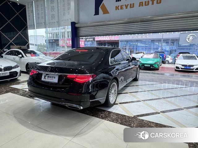 Mercedes-Benz S-class id 4278805 из Китая 18
