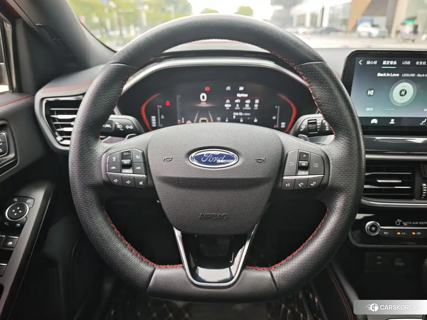 Ford Fox id 4548318 из Китая 22