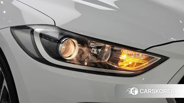 Hyundai Avante AD id 4918976 из Кореи 18