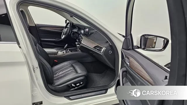 BMW 5 Series (G30) id 2986299 из Кореи 20