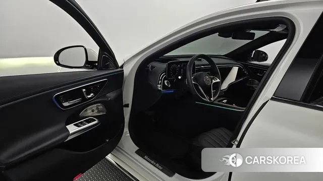 Mercedes-Benz E-Class W214 id 3158979 из Кореи 20