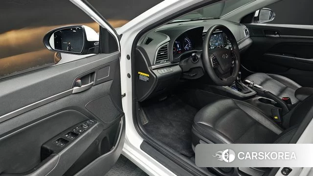 Hyundai Avante AD id 4662932 из Кореи 20