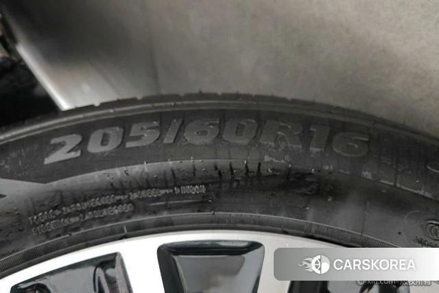 Volkswagen Sagitar id 4278957 из Китая 24