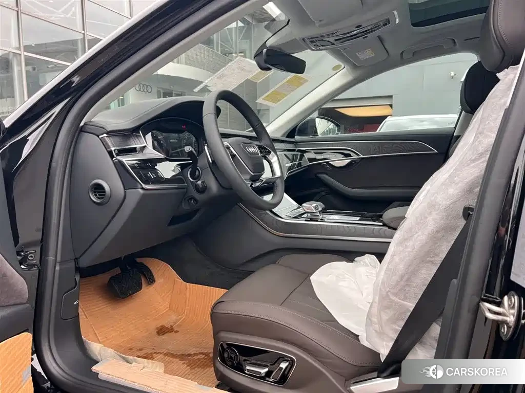 Audi A8 id 4515495 из Китая 10