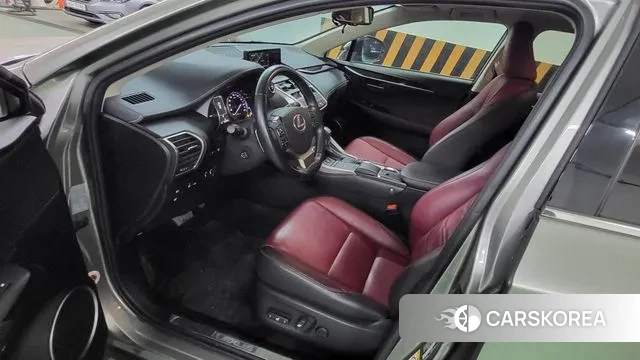 Lexus NX300h id 3709172 из Кореи 18