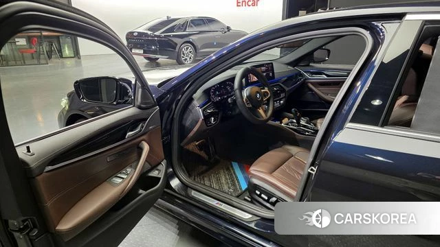 BMW 5 Series (G30) id 3839510 из Кореи 20