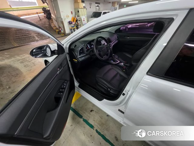 Hyundai Avante AD id 4197220 из Кореи 17