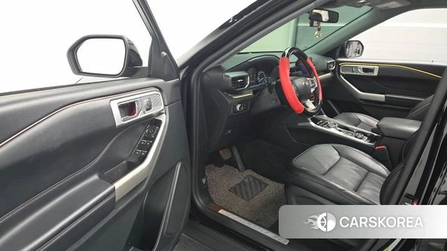 Ford Explorer 6th Generation id 4618679 из Кореи 32