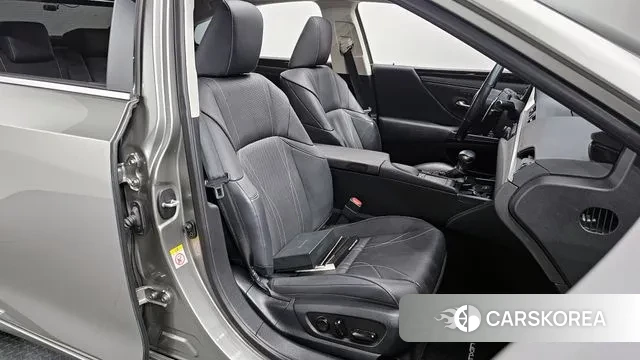 Lexus ES300h 7th generation id 3682117 из Кореи 20