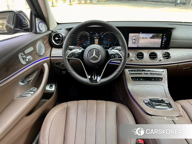 Mercedes-Benz E-class id 4264945 из Китая 21