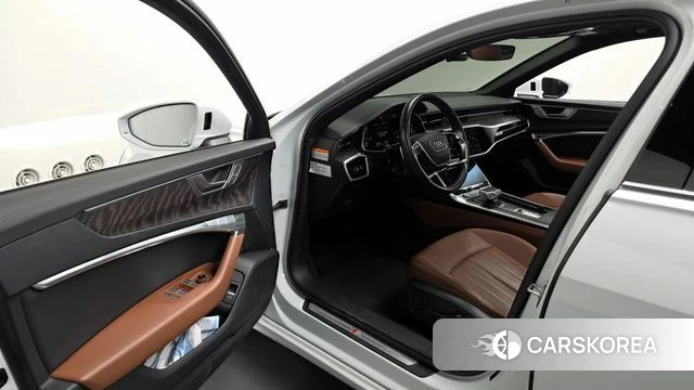 Audi A6 (C8) id 3859127 из Кореи 20