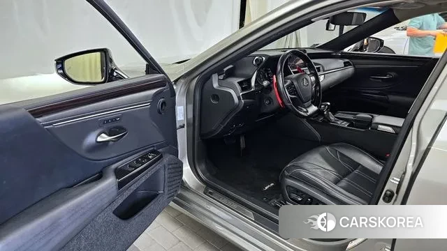 Lexus ES300h 7th generation id 3060791 из Кореи 20