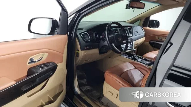 Kia The New Carnival id 3779218 из Кореи 20