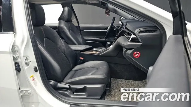 Toyota Camry (XV70) id 2913085 из Кореи 20