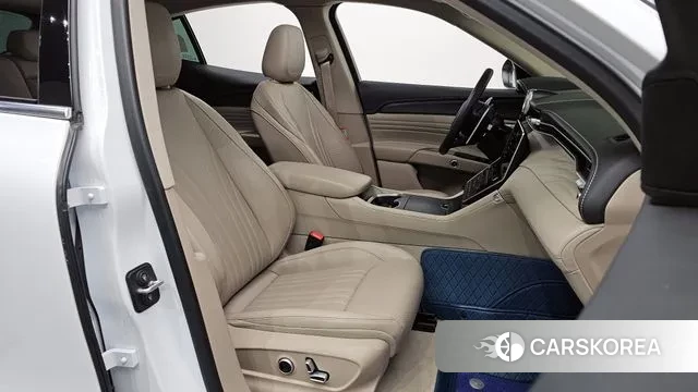 Maserati Grecale id 3716229 из Кореи 20