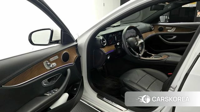 Mercedes-Benz E-Class W213 id 4423448 из Кореи 20