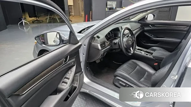 Honda Accord 10th Generation id 3076759 из Кореи 20