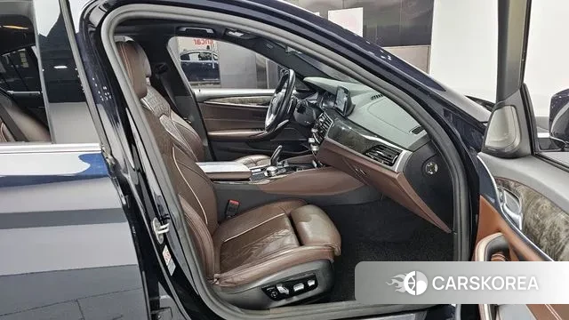 BMW 5 Series (G30) id 3766789 из Кореи 20