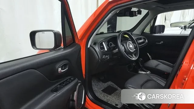 Jeep Renegade id 3344578 из Кореи 20