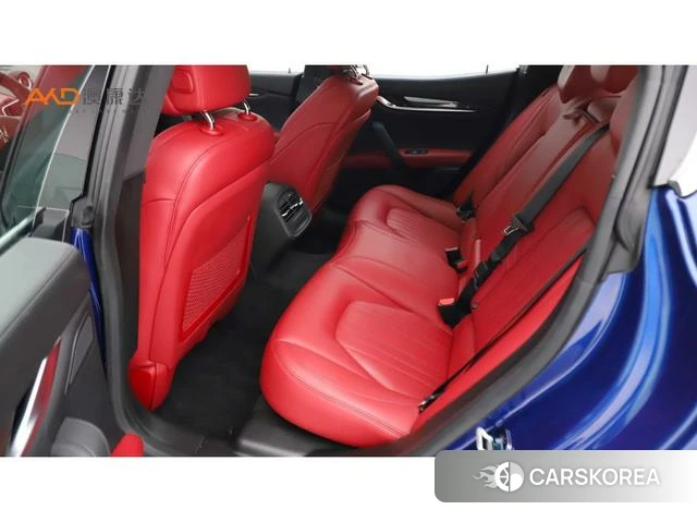 Maserati Ghibli id 4210835 из Китая 10