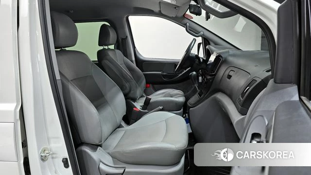 Hyundai The New Grand Starex id 3828309 из Кореи 20