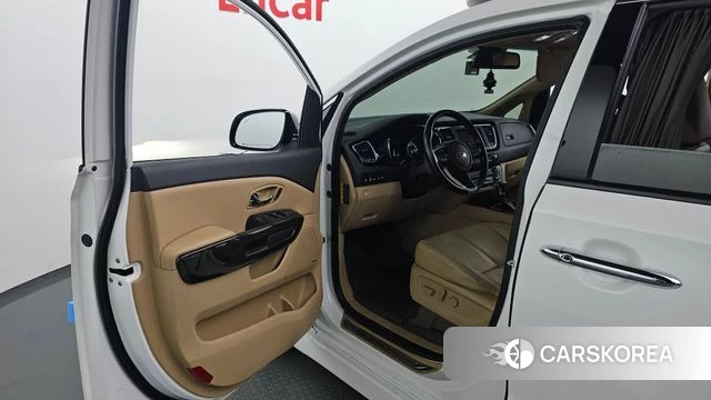 Kia The New Carnival id 3955720 из Кореи 20