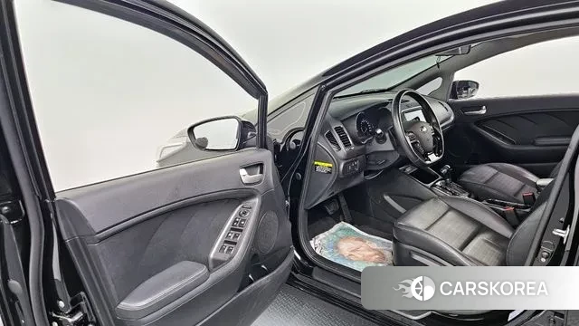 Kia The New K3 id 3244220 из Кореи 20